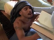 金髮北歐女郎被舔陰部並被口交